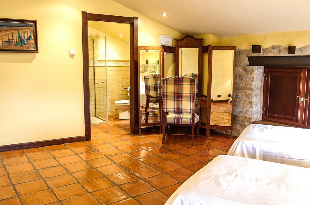 Hotel Rural Nobles De Navarra Айбар Экстерьер фото